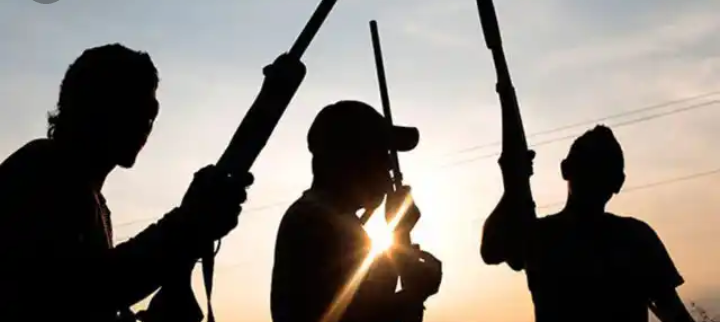 NewsRIB's tweet photo. Crime: Gunmen Shoots Nsukka Marketer’s Chairman https://t.co/hwtknSsXzP https://t.co/ABPjH7yelU