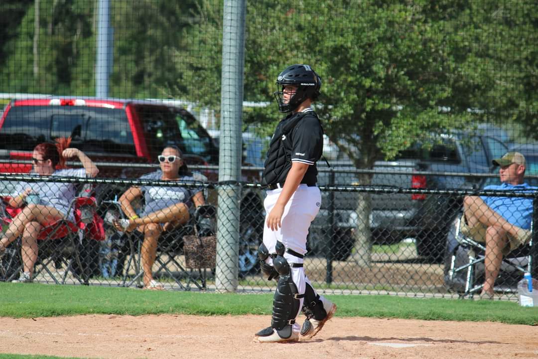 samross2014's tweet photo. #loganross #classof2026 #LANationals #offthechains #OTC #Catcher #stealingbases #throwdown #lefty #kidlovespictures https://t.co/bolQxnKUWZ