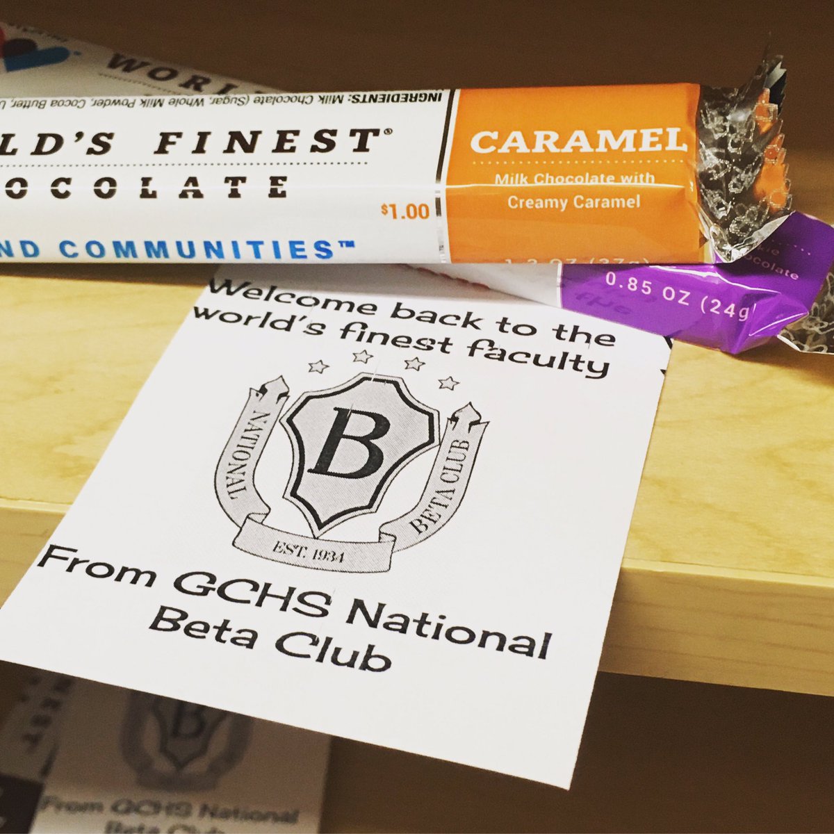 We left a sweet treat in our teachers’ boxes today! #service #gatorfamily