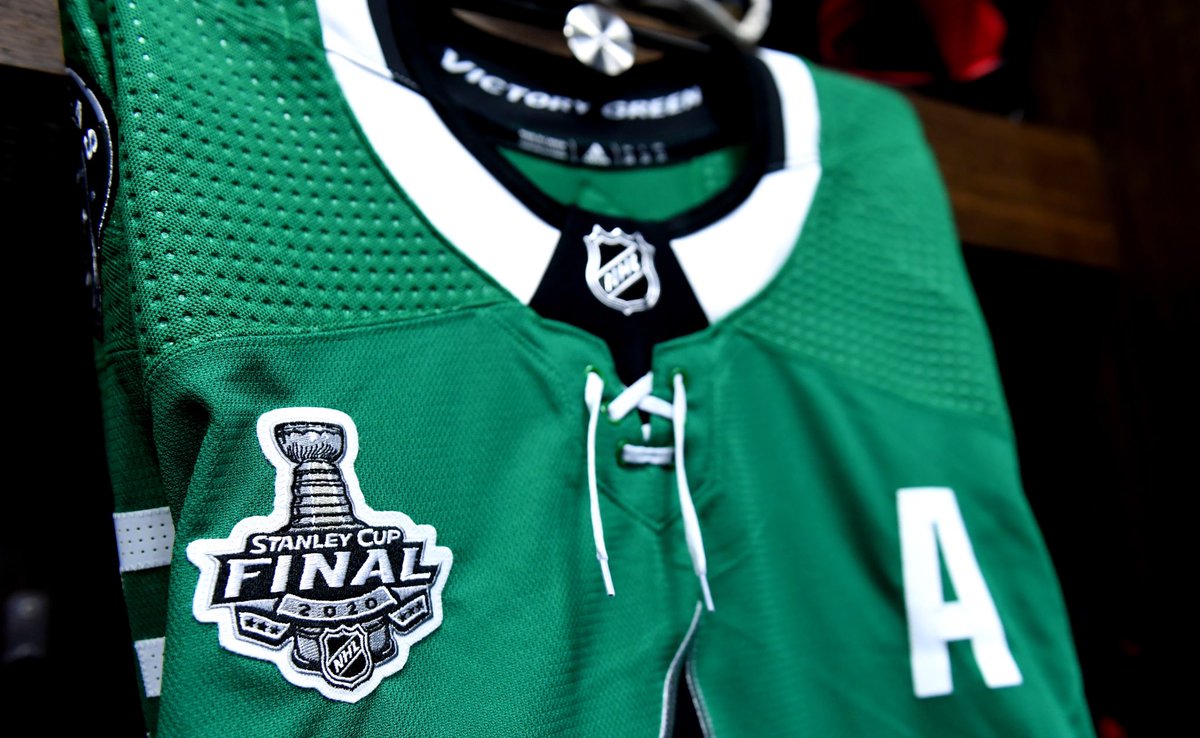 DallasStars's tweet photo. Victory Green 😍 https://t.co/vULWaytHxD