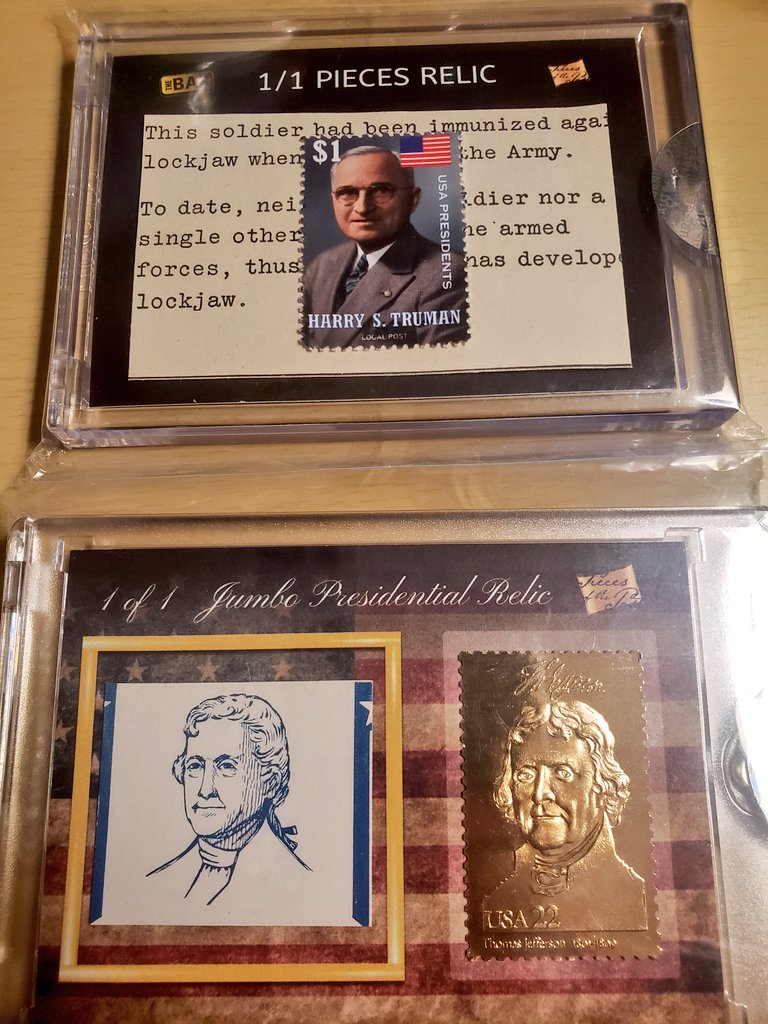 seldoon17's tweet photo. Unique mailday from @RippinGypsy! That was a fun break and it guaranteed a hit! Thanks RG! #collect https://t.co/YL0Kz7Jxzs