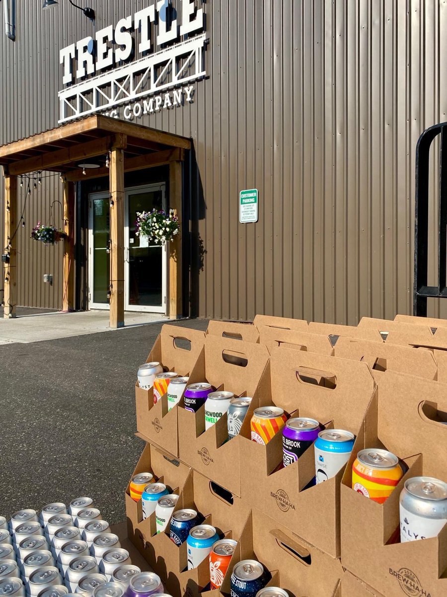 GBayBiosphere's tweet image. This year's fundraiser BrewHaHa: Craft Beverage &amp;amp; Comedy with @ELtotheVEE is on October 3rd!

The Home Brew Ha Ha option features a mixed 6-pack from Ontario craft beverage manufacturers &amp;amp; a famous @trestlebrewing soft pretzel for you to serve up  in the comfort of your own home!