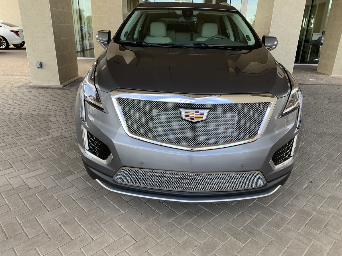 CVDAuto's tweet photo. 2021 Cadillac XT5 Upper/Lower Grille done by CVD
#2020 #2021 #Cadillac #XT5
#CadillacXT5 #CVDauto #CVD
#CustomVehicleDesign #CVD2020 https://t.co/wKibPdXiLR