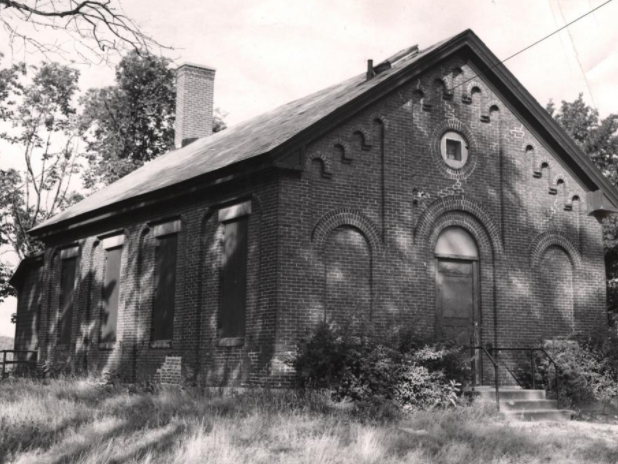 telegramdotcom's tweet image. Get this one? Then &amp;amp; Now: Burncoat Plain School, East Mountain St., #Worcester buff.ly/3kUVZe5 @BillDoyle15 @RickCinclair #thenandnow #LocalHistory