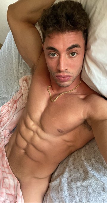 💪🏼😏 https://t.co/JV4xvBvXzZ