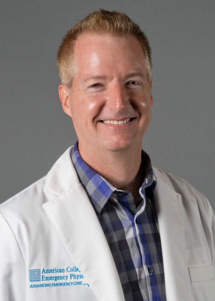 Guess who was named one of the Journal of Emergency Medicine’s top 20 reviewers for 2019? You guessed it! Our very own, <a href="/DrWilson_Mike/">Michael Wilson</a> MD, PhD! 🤩🎉 
#uamsEM #academicemergencymedicine #academicEM #emergencymedicine #EBM #emergencymedicineresearch #EMBound