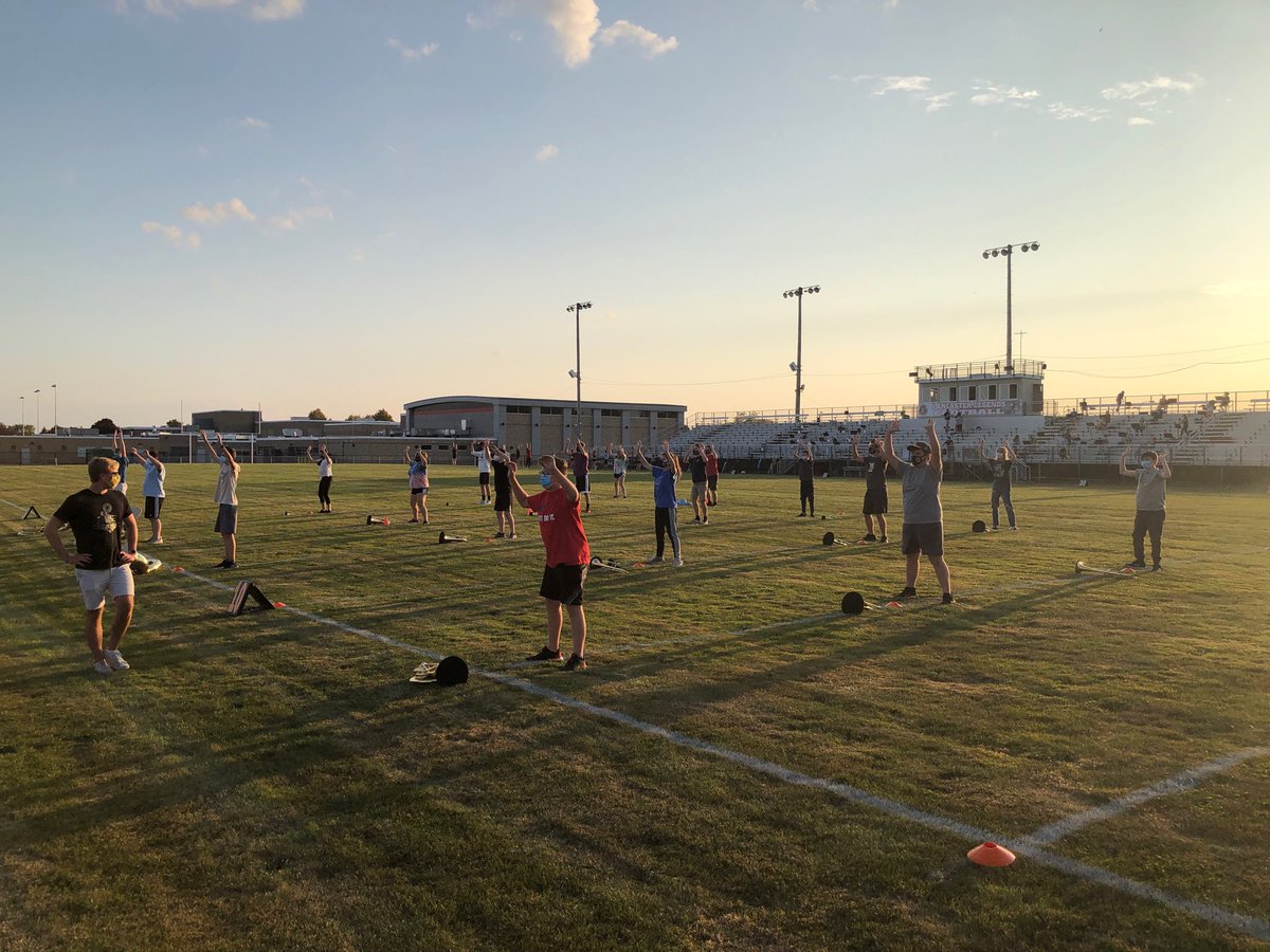 LCSDMusic's tweet photo. Marching Band rehearsal, live and in-person (socially-distanced of course) has started!! ⁦@The_LHSMB⁩ ⁦@LCSDLHSPrinc⁩ #keepthemusicalive https://t.co/GMuaRCkqLp