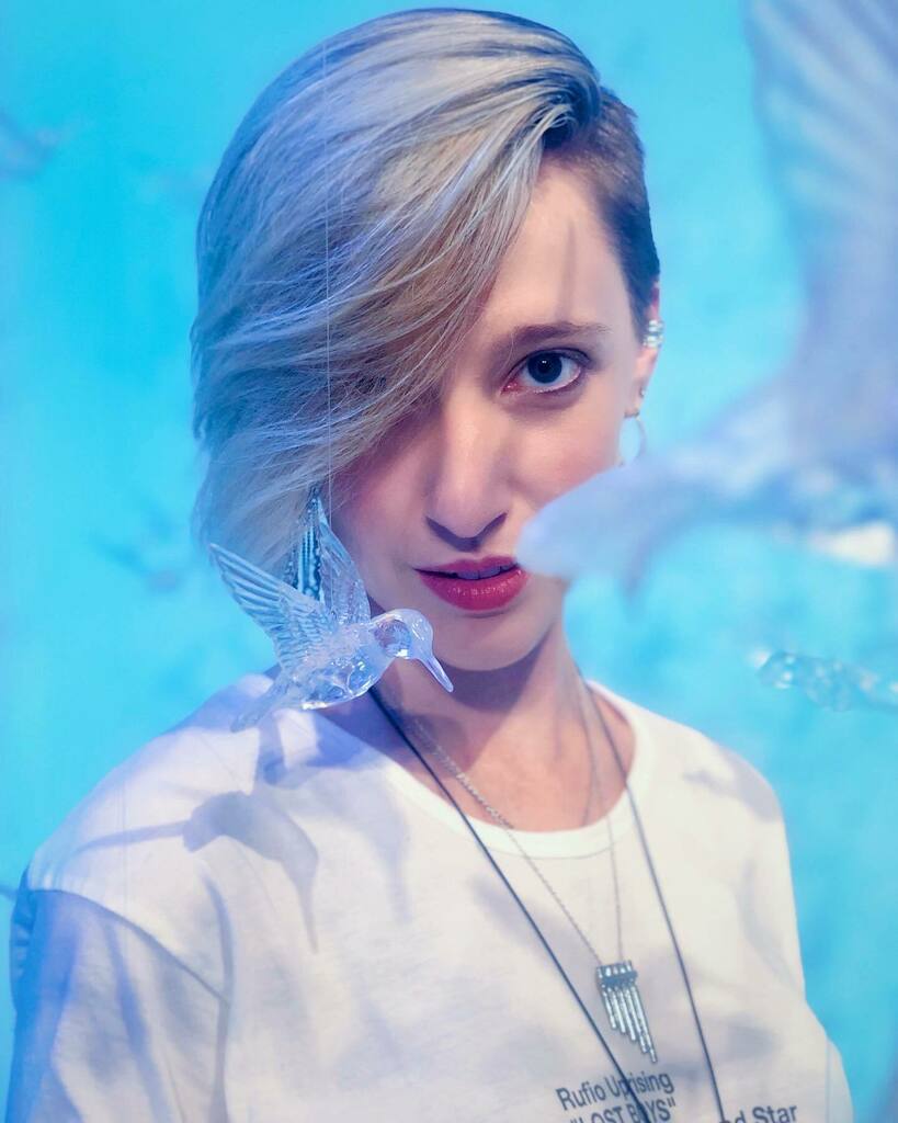 thebrigittemoya's tweet photo. Monday blues but theyโre the break in the sky youโve been looking for ๐
~Time to fly~
*
*
*
#happymonday #mondayblues #butpositive #staypositive #blueskies #timetofly #latergram #photoshoot #livinlife #tryinmybest #leggo #everyoneyellatmetosleepmoretho https://t.co/tvjn5g178n https://t.co/ICDq7qjOWi