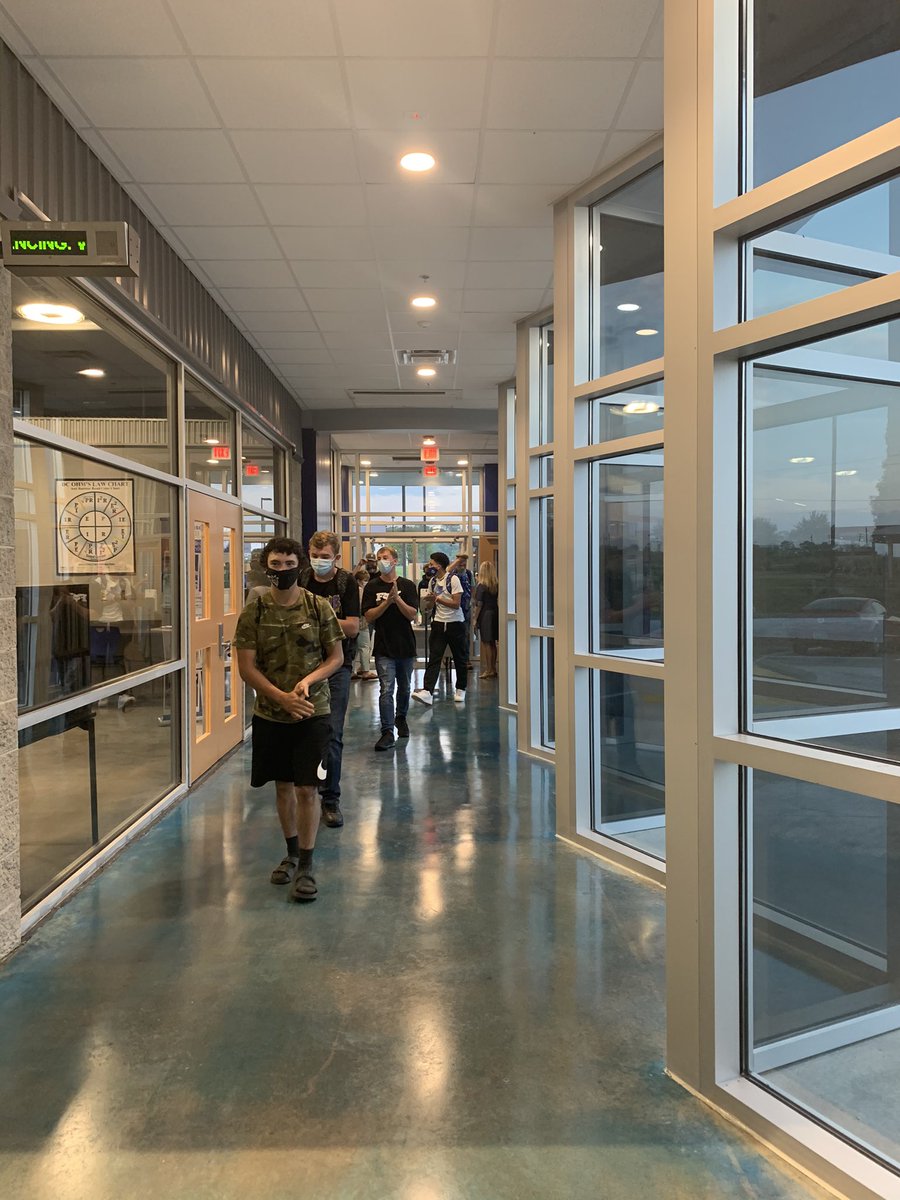 masoncountycms's tweet photo. So excited to welcome back our students today @masoncountycms https://t.co/FCweoSFQxR