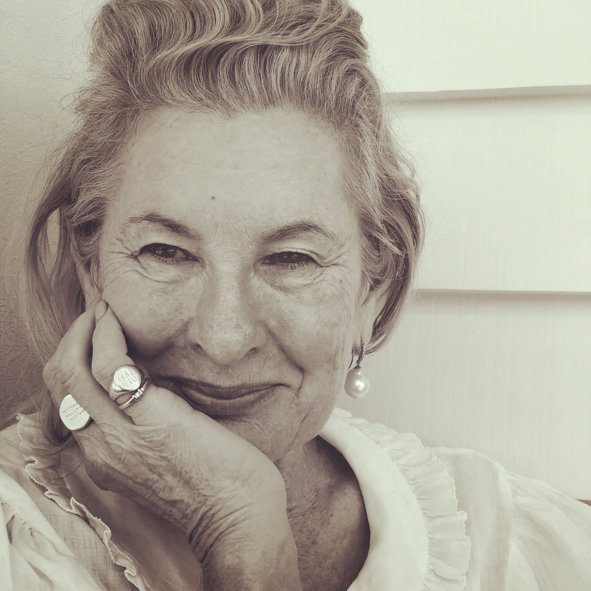 ANNOUNCING – 2020 DRAMA AUSTRALIA PRESIDENT’S AWARD RECIPIENT

We are thrilled to announce Professor Judith McLean (Queensland University of Technology &amp; Queensland Performing Arts Centre) as the recipient of the 2020 Drama Australia President’s Award! 
bit.ly/3kWKQcQ