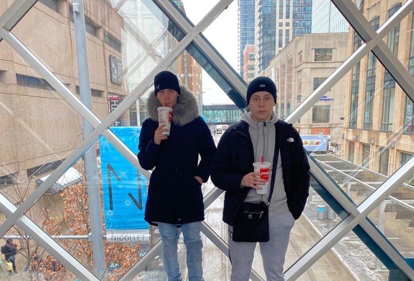 7N0N0_'s tweet photo. Bon anniversaire mon reuf , longue vie à toi @AaresXII 🥳 #CDLMinnesota #Iphoneperdudanslaneigezebi 🇺🇸 https://t.co/m7PekWDCK7