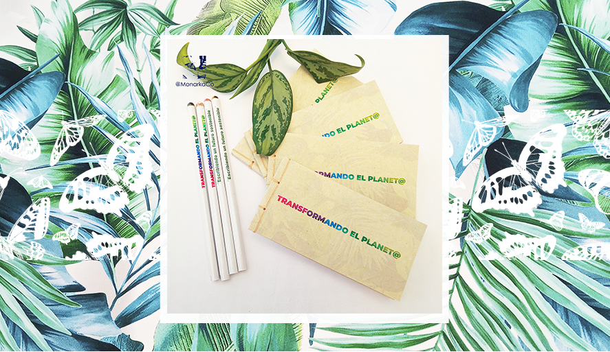 MonarkaCo's tweet photo. ¡Junt@s #TransformandoElPlaneta! 🦋 Con la compra de un kit minilibreta y lápiz germinable estás ayudando a que un reciclador de la Asociación Gaiarec reciba un traje de bioseguridad y un mercado. 📲Apóyanos aquí: https://t.co/pYRtaHWd1c https://t.co/3Hjhaqu52r