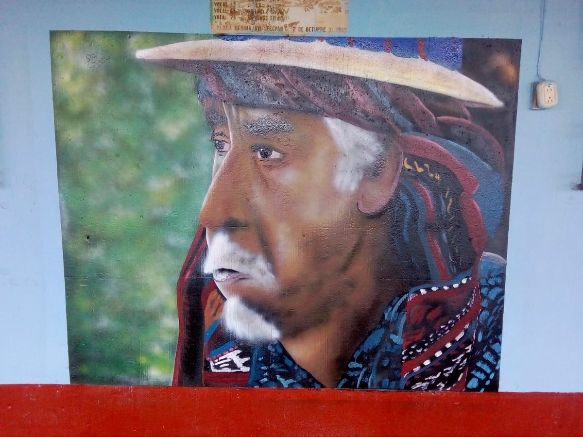 UEFPEM's tweet photo. #ValoresEfpemistas
Gracias a la iniciativa y talento del estudiante de la especialidad de Matemática y Física, Juan Gabriel Ordoñez; las paredes de la Escuela Oficial Mixta de la aldea Xeminajuyú, Tecpán, estarán decoradas con murales artísticos.  Nota➡️https://t.co/ElmZdGONIv https://t.co/W6SkZejSda