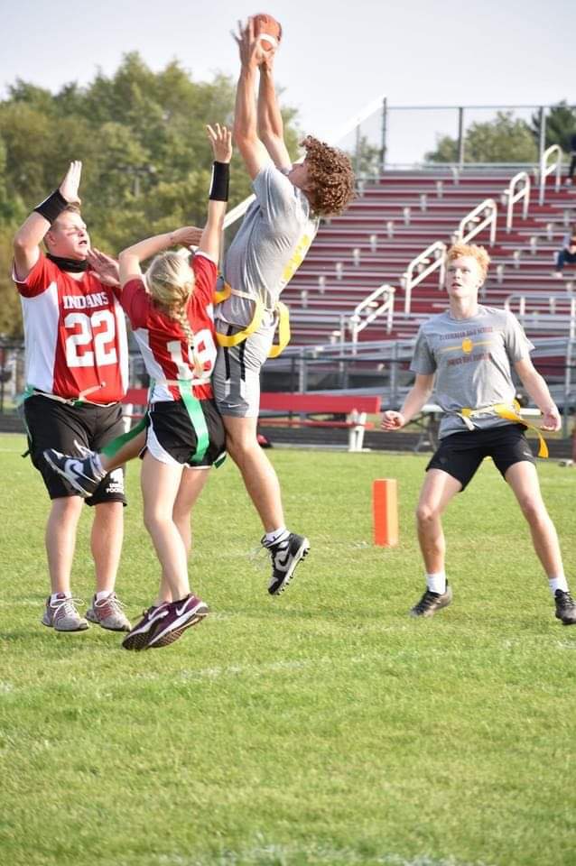 McCutcheonUnif1's tweet photo. We are holding another scrimmage Wednesday night at 6 pm. Come support your unified Mavs one last time before sectionals! https://t.co/L2r3jb7Jml
