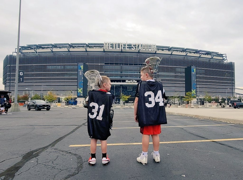 turfiscalling's tweet photo. To the inspiration behind @turfiscalling, have a day
#NationalSonsDay
#StrongerTogether
#theturfiscalling #growthegame #thebenzbrothers #brotherhood #winparenting #lacrosse https://t.co/XBp4AsYMFg