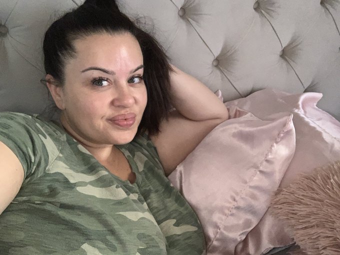 I&rsquo;m conceded but down to earth lol https://t.co/yyIg4YpBkV