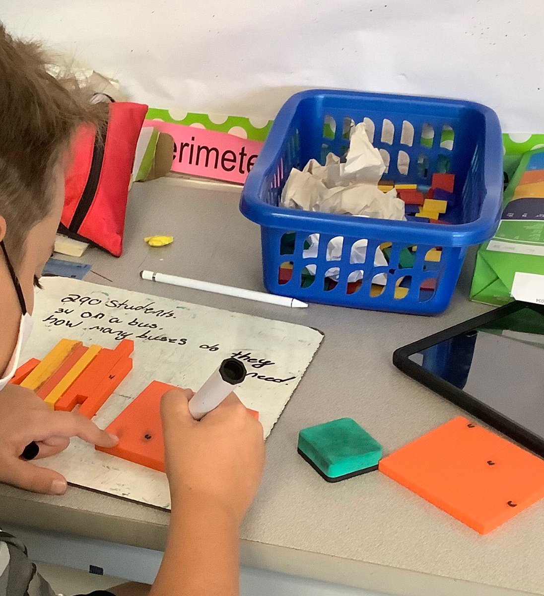 Math manipulatives make math problems clearer! #TACSTIGERSROCKMATH! <a href="/TacsSchool/">Thamesville School</a> <a href="/LKelempro/">LKDSB Elem Program</a> <a href="/LKDSB/">Lambton Kent DSB</a>