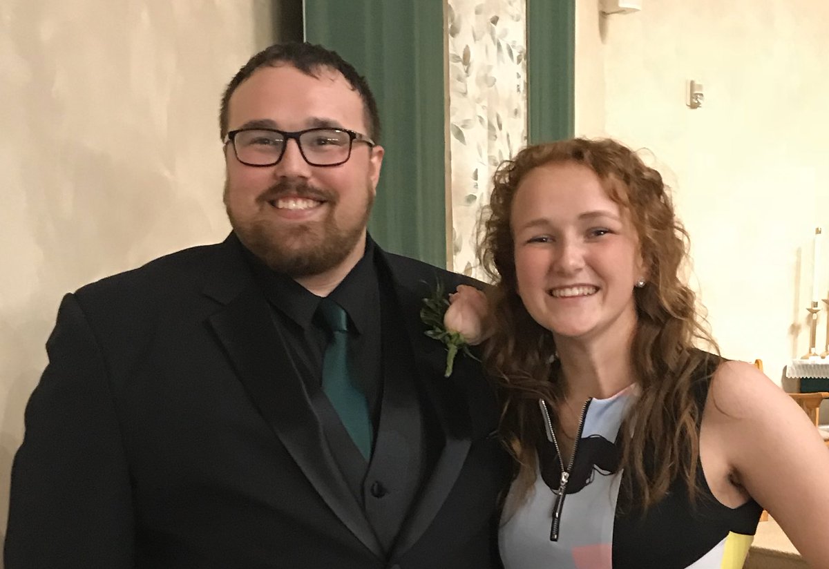 robyn_herr's tweet photo. Happy National Son’s Day to one of the most kind men I know! You always put family first and know the value of being true to your word. You’re the very best son, grandson, and brother. Your talents amaze me and I am so proud of your new challenge! I love you! @DevinHerr https://t.co/N1WiEOd1el