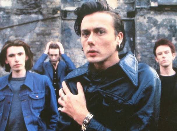 Happy birthday Brett

Brett Anderson, Brit singer-songwriter of Suede, turns 53. 
