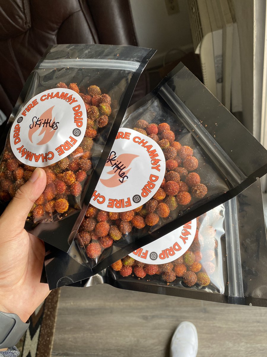 ericke99's tweet photo. Thankful for everyone that believes in my small business @firechamoydrip Message me if you need anything in these upcoming months. Still got some open dates for anyone that may need treats for Halloween. Got chamoy apples, 11 different candies, 3 rim dip flavors, and other goods https://t.co/ZbzURMieaR