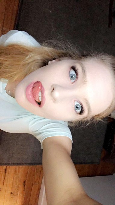 Every time I post a pic of my boobies I get in big trouble!  Findom paypig finsub femdom ctb whalesub