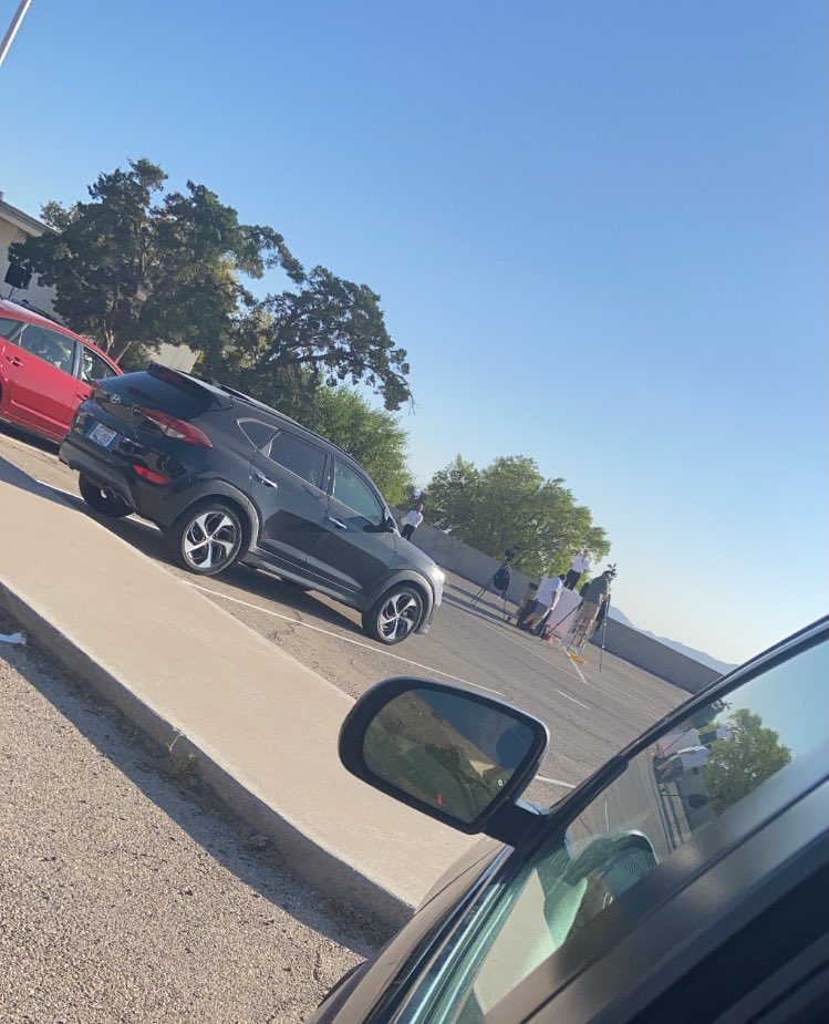 NFTYSWMVP's tweet image. I hope everyone had a meaningful fast, if you were fasting of course! I broke the fast with my temple community as we had a parking lot service and then had pizza as a community! Can’t wait to see what is going to come out of 5781!🌞