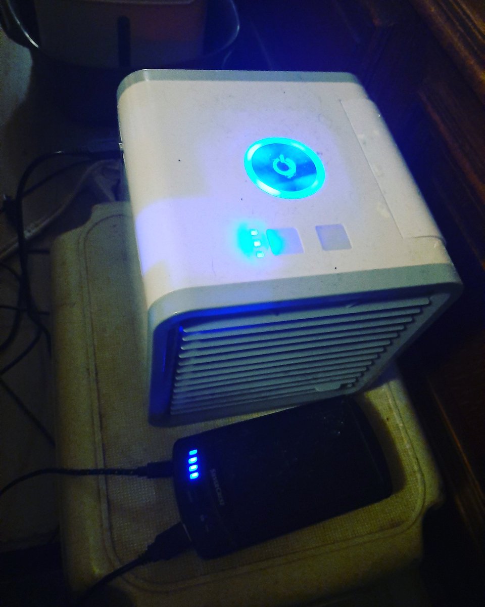 SimonSprinter's tweet image. 12 volts OTG Android Mini Fan Solarbatterycharger....