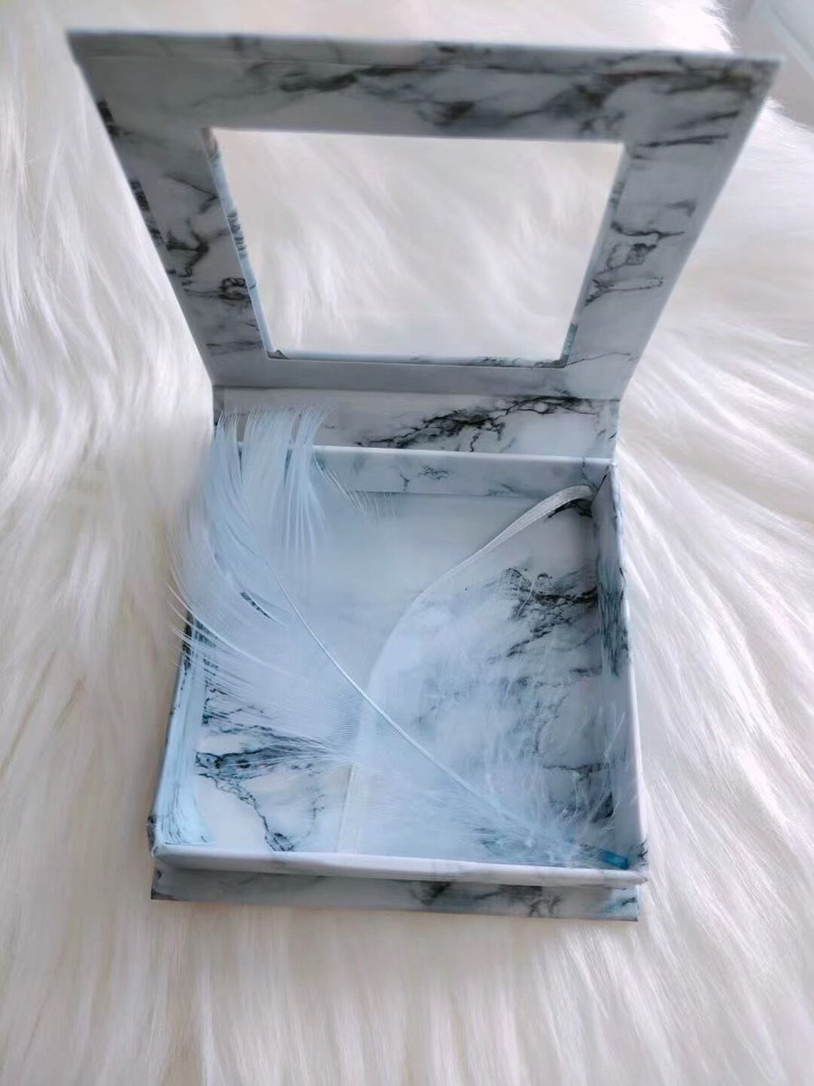 Pretty blue color lash box!
WhatsApp:+86 13256881872
Email:daisy@topbonhair.com
#lashes #eyelashes #package #minklash #3Deyelash #5Dlashes #lashextensions #lashboxes