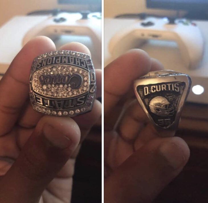 RocGreatness's tweet photo. @CoachJoeyKing hello sir I know someone who found a ring. I think it might be Dalen’s. I have attempted to add him on FB. Do you think you can reach out to him? Congratulations on everything also 😁 https://t.co/Emy9oxWRux