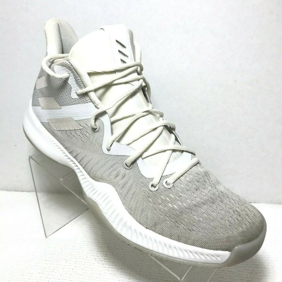 fatica1's tweet image. So good I had to share! Check out all the items I'm loving on @Poshmarkapp #poshmark #fashion #style #shopmycloset #adidas #macys #katespade: posh.mk/teEkTRxeaab