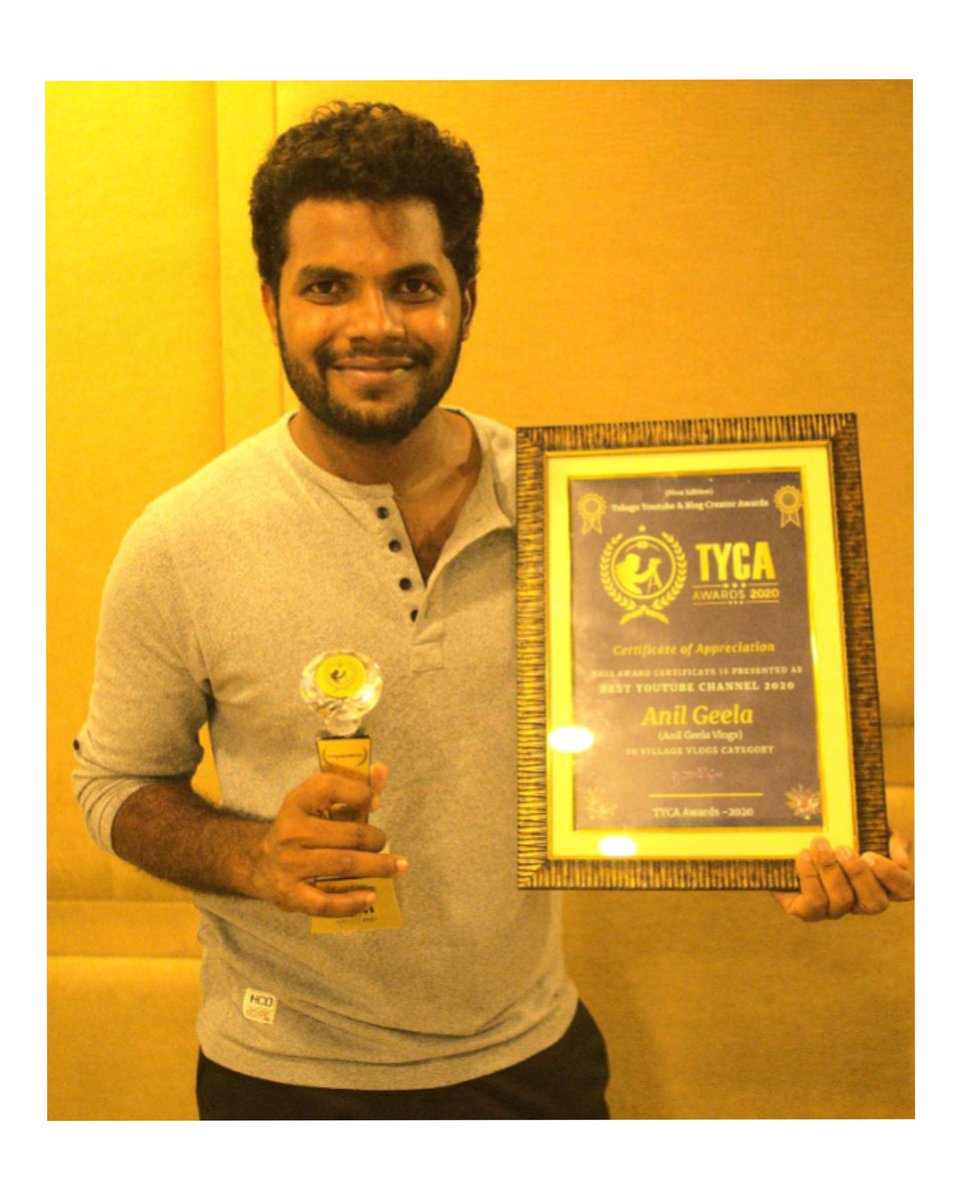 anilgeela_vlogs's tweet photo. The Best Vlogger award 🥇 
Thank you @tycaawards 🙏
Vlog coming soon 🤘🏻
.
#youtubeawards #bestvlogger #vlogging #vlog #awards #anilgeelavlogs #myvillageshow https://t.co/U9igffhg2T