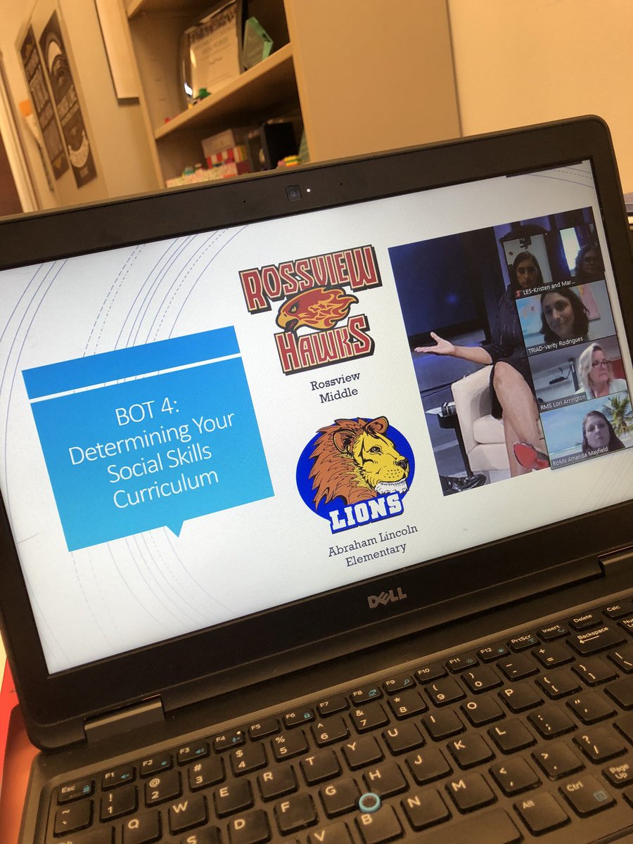 WayCounselorKCS's tweet photo. Great time attending and presenting at the Vanderbilt Social Skills Cooperative Meeting today! Thanks for allowing us to “spotlight” our hard work! @VKCTRIAD https://t.co/HZZuAVbiWI