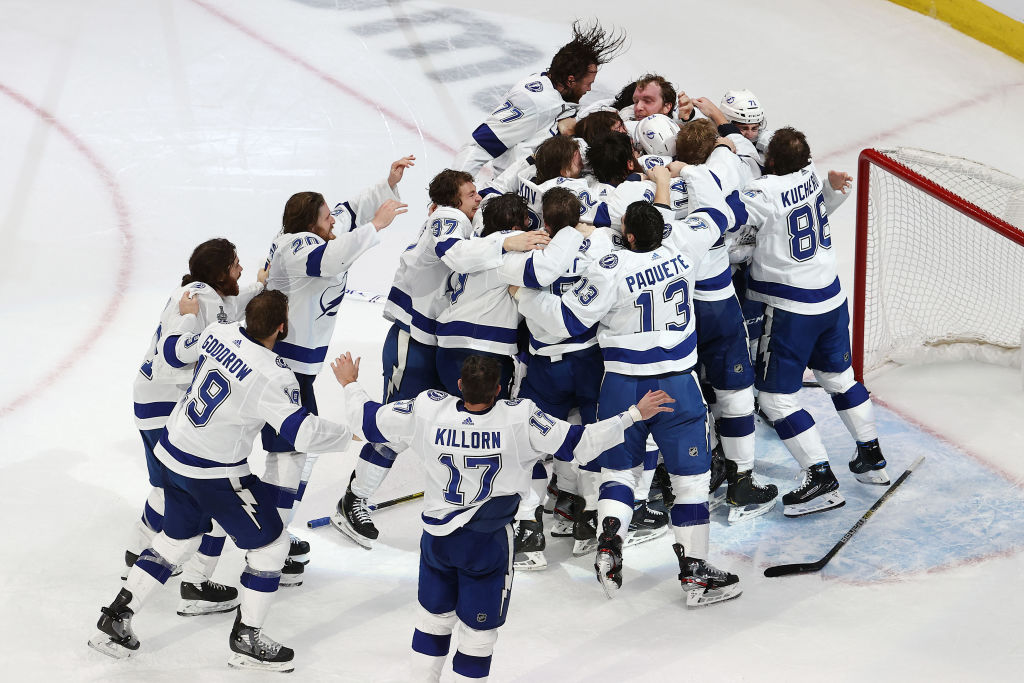 ESPNInsights's tweet photo. The Tampa Bay Lightning are the 2020 Stanley Cup Final champions!

It is their 2nd championship in franchise history (2004). https://t.co/nG3T4LBfad
