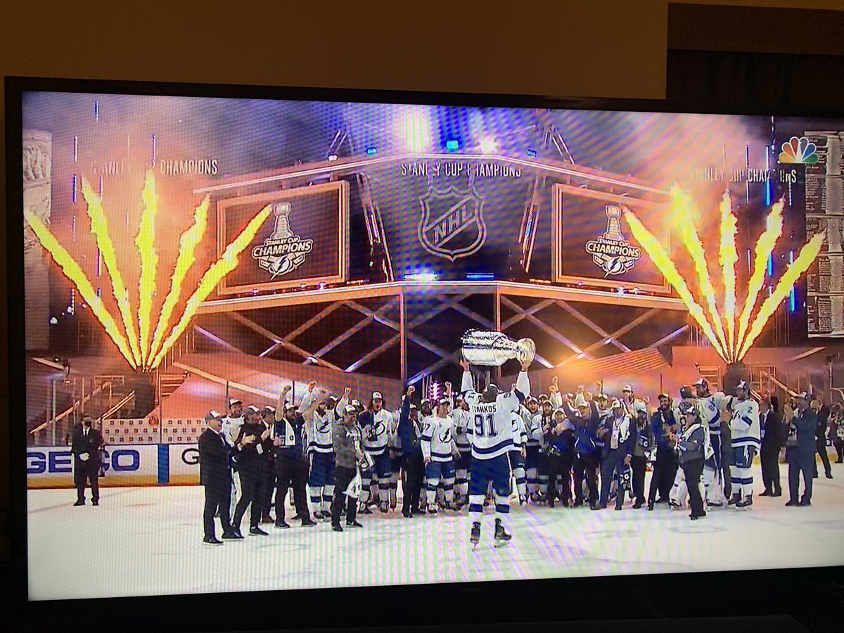 Jorge00007's tweet photo. Stanley cup done!!! Next is the super bowl !!!! #Tampabaychampions https://t.co/zEbgwY7v1J
