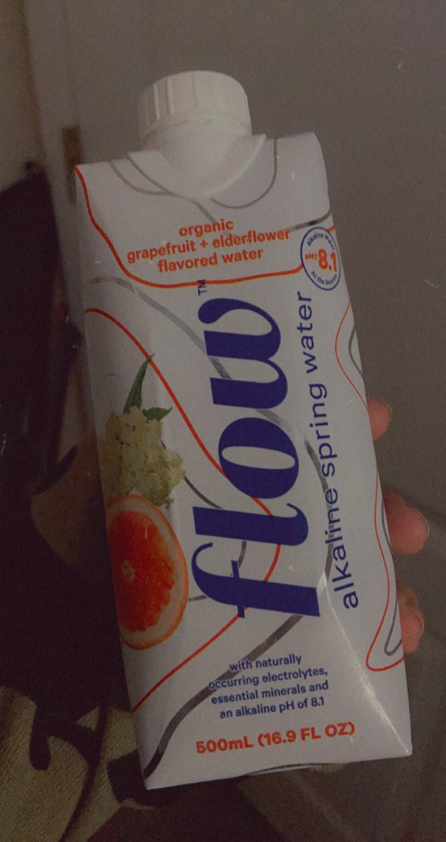 emmie_g94's tweet image. The best water fr. #flowwater
