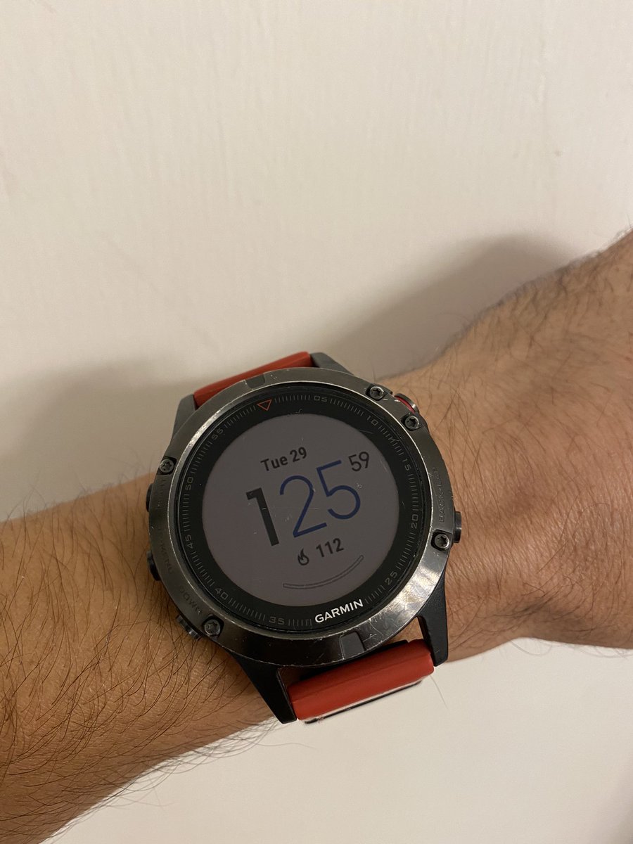 elgeravargas's tweet image. Cuando no puedes dormir #1amclub 😒

When you can’t sleep #1amclub 😒