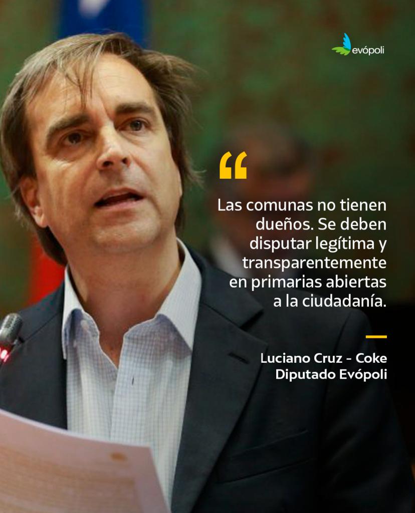 evopoliconchali's tweet photo. En Evopoli hacemos un llamado a nuestros socios de coalición a no tranzar las primarias; que sea la ciudadanía quién elijan a sus futuras autoridades en todo Chile. @Evopoli nació para oxigenar la política. 
#Primarias #Evopoli #OxigenarLaPolítica https://t.co/iwLZEaSZEY