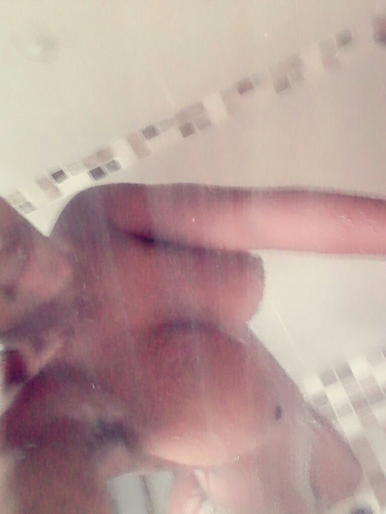 Invite me on WhatsApp 0655264501