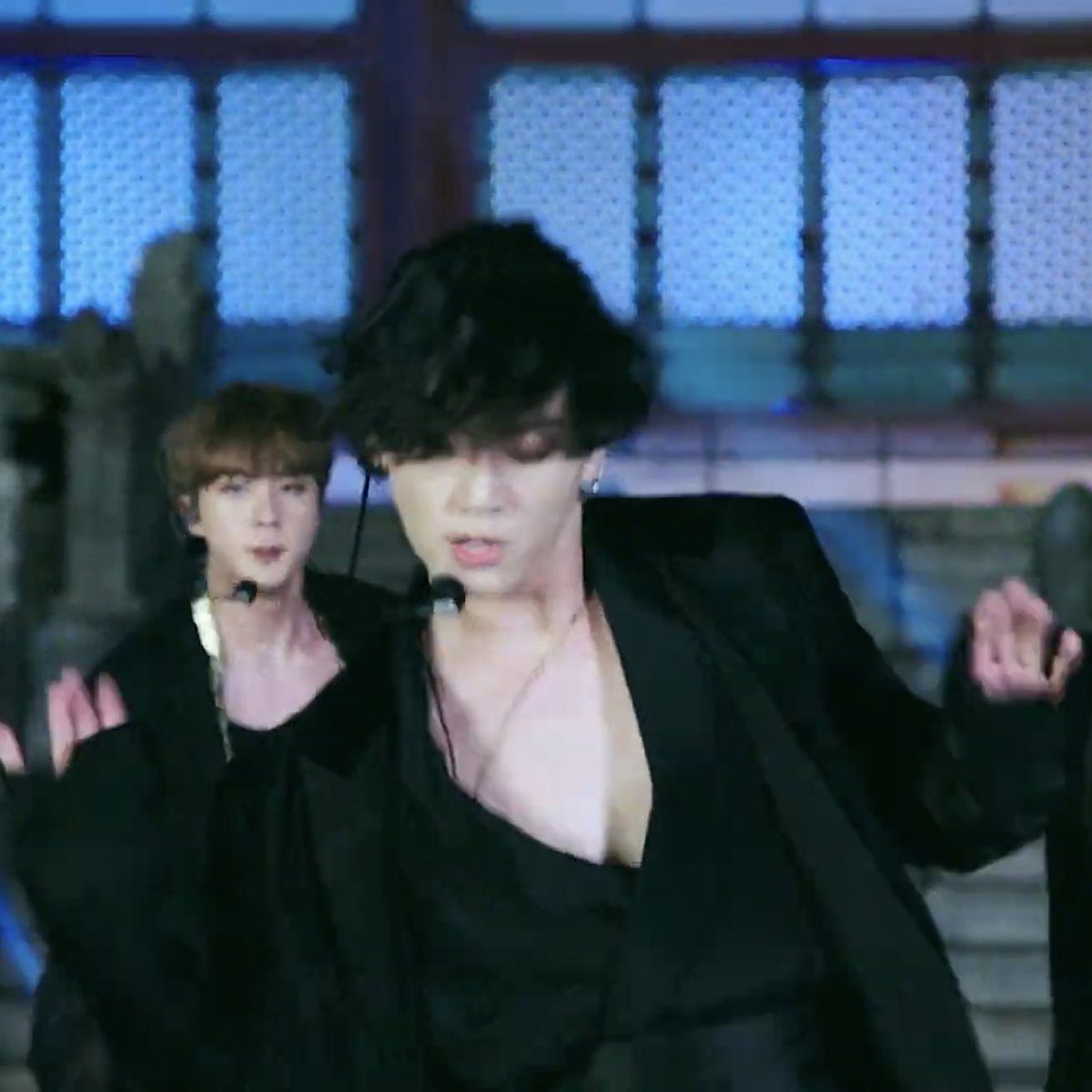 hewwotae's tweet photo. i’m a little                              MONSTER https://t.co/rjVRI0Ad7e