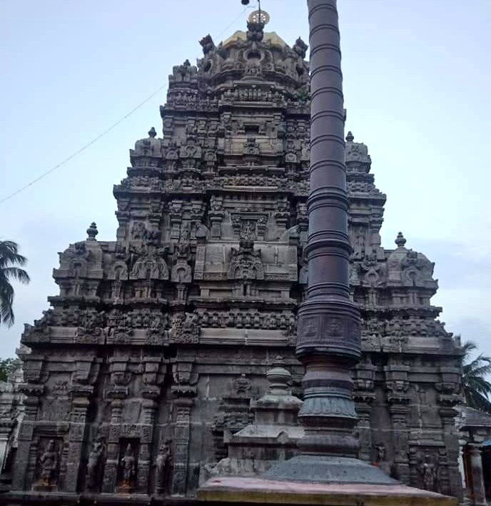 The empire of Kalinga always glorified by its magnificent art, culture and literature.Hence Jayadeva joined in that monastery of Srikurmanatha for his further study (the only ancient mutt of Vishnu in tortoise incarnation)Where also that famous for Gandharva shastra9/n