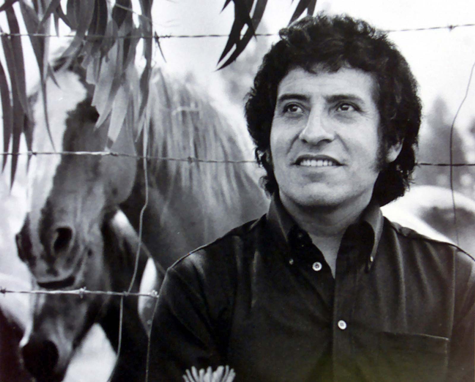 Happy birthday to the legend Víctor Jara 
