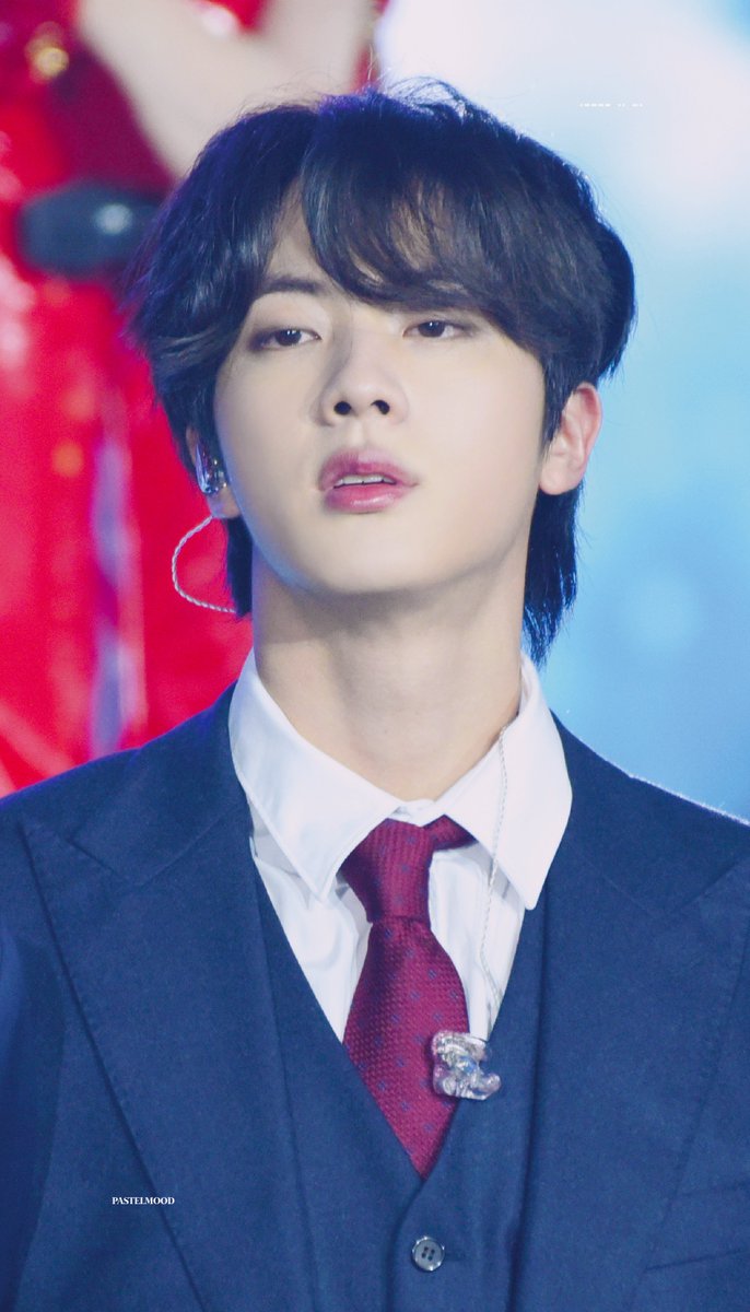 PastelMoodJin's tweet photo. 191227 #김석진 https://t.co/hayjaYxclN