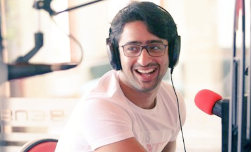 His VOICE has That Echoing Effect..Even if We Close Our Eyes..it Rings in our Ear..His VOICE is D Contemplation of His Whole Being..His VOICE is like A Fire..Radiating Heat through His Hot talks..& I just close My Eyes..Soaking Myself in This Warmth+ #ShaheerSheikh