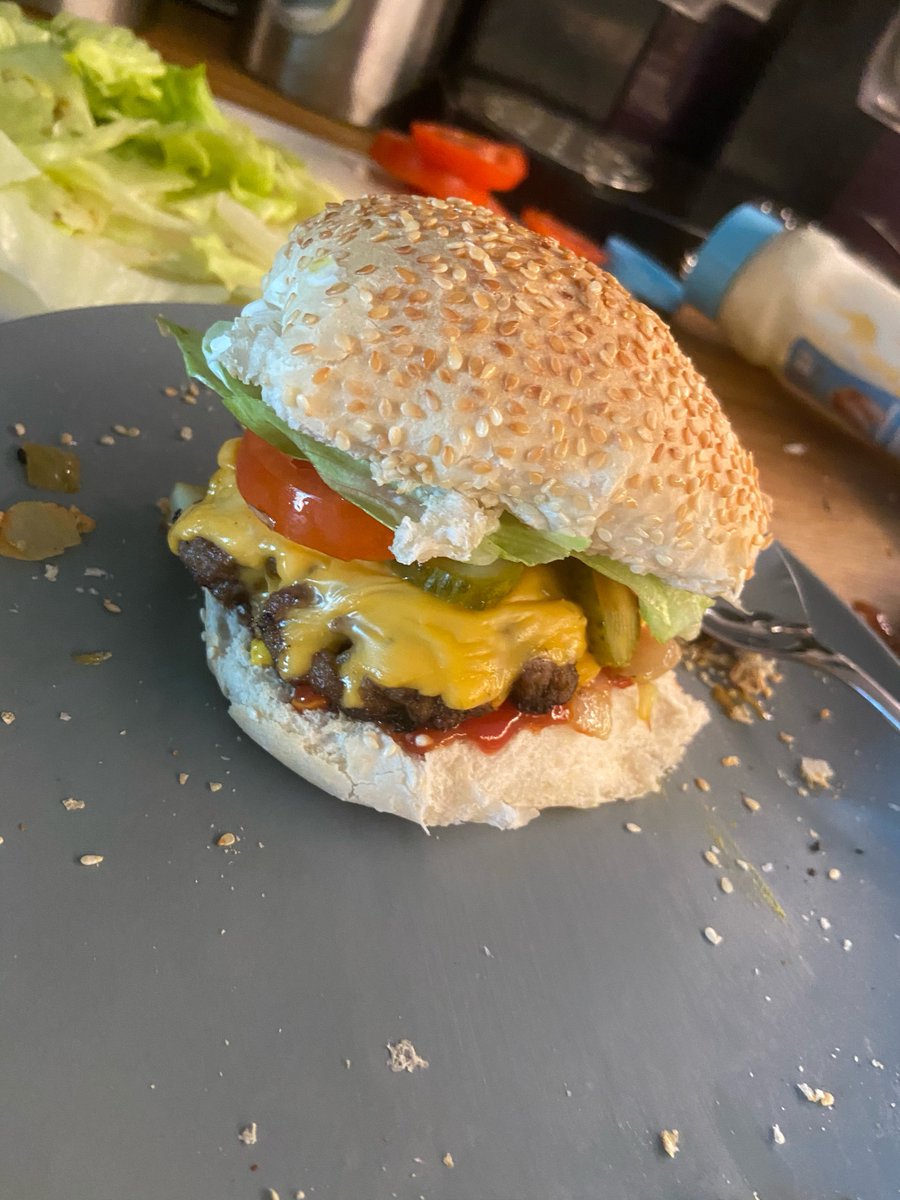 CapgeminiUK's tweet photo. The AMS graduate team hosted 2 virtual cooking competitions to inspire collaboration and bring the graduate community together during lockdown.
This was ran in support of the NHS and Mind charities, raising over £300 from donations.
#StrongerTogether #Gradathon https://t.co/tgkY0zwu4h