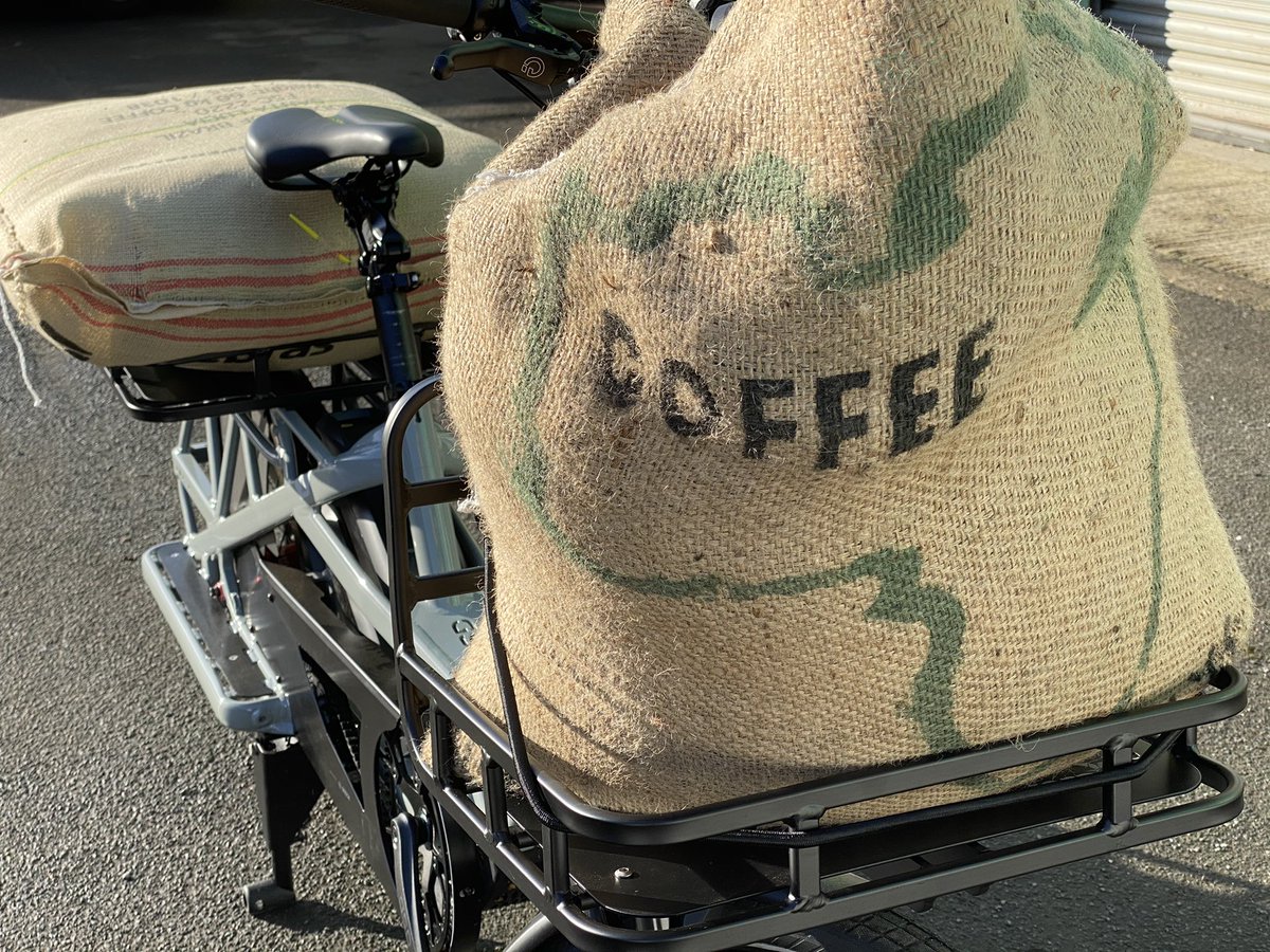 carltonreid's tweet image. Just picking up the weekly espresso beans order from @StormTea on the @ternbicycles GSD.