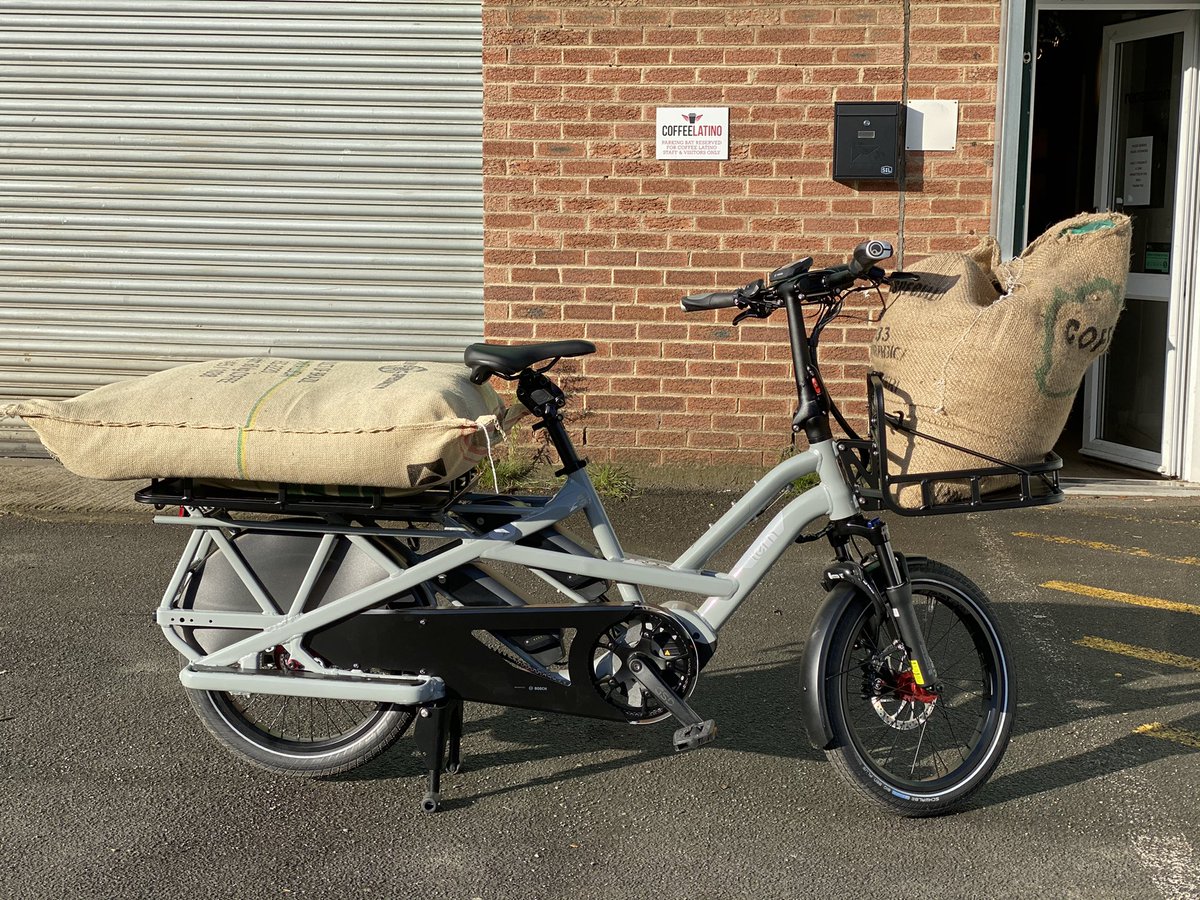 carltonreid's tweet image. Just picking up the weekly espresso beans order from @StormTea on the @ternbicycles GSD.