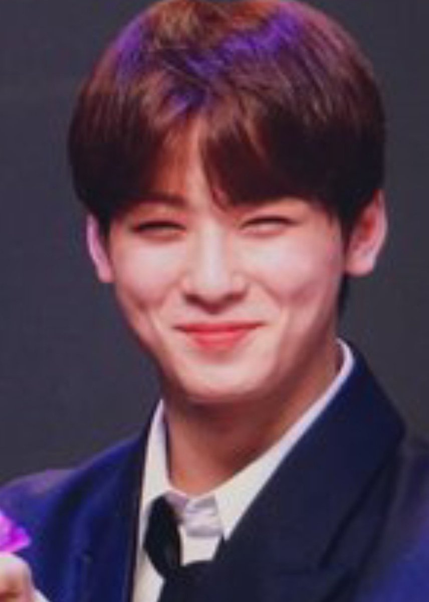 Okay now I'll show when  #차은우 smiles like this! >.<  https://twitter.com/butterjinwoo/status/1310839028535586816