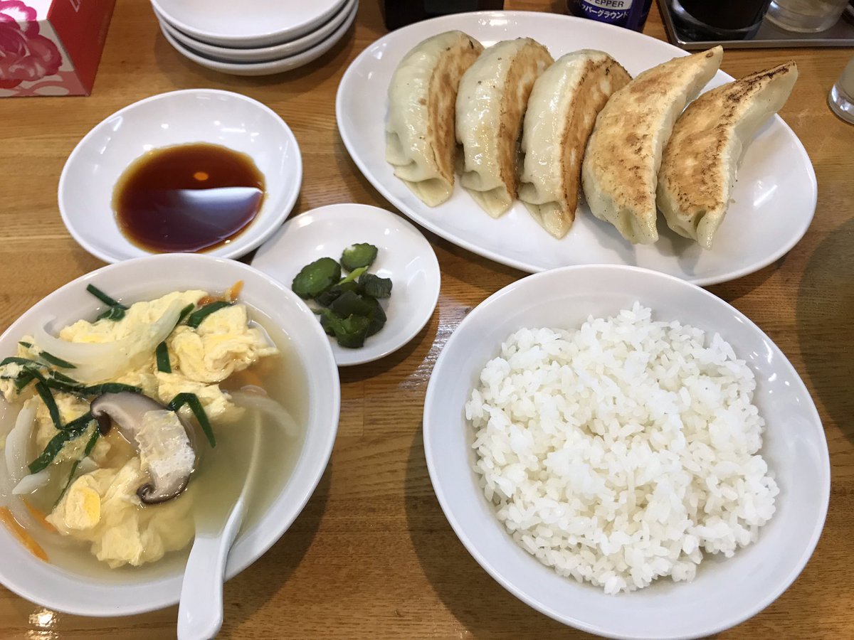 Kazu86 デカー ジャンボびっくり餃子セット みんみん でも めんめんでもなく トントン どえー す笑笑 お土産した い 笑笑 宇都宮餃子 中華トントン 餃子の街 宇都宮生活 孤独なグルメ宇都宮編 Kazu86 デカー ジャンボびっくり餃子セット みんみん でも めんめんでもなく トントン どえー す笑笑 お土産した い 笑笑 宇都宮餃子 中華トントン 餃子の街 宇都宮生活 孤独なグルメ宇都宮編