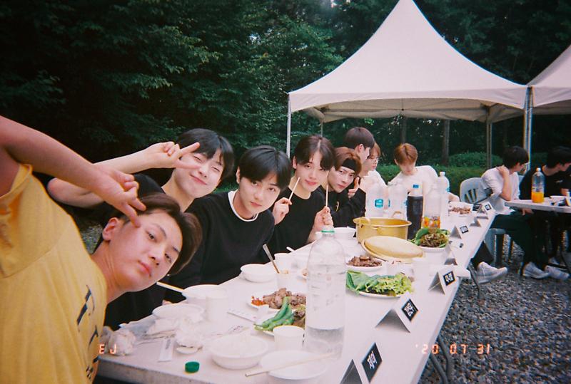 sunkienhypen's tweet photo. "The memories of summer will last forever in our hearts"๐ฟ
#ILANDTrainingCamp
#ILAND_OT22_TRAININGCAMP https://t.co/YfqougZ1tC