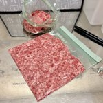 ちょっとした一手間で解凍がぐっと楽に!ひき肉を凍らせる時はこんな風にすると便利!